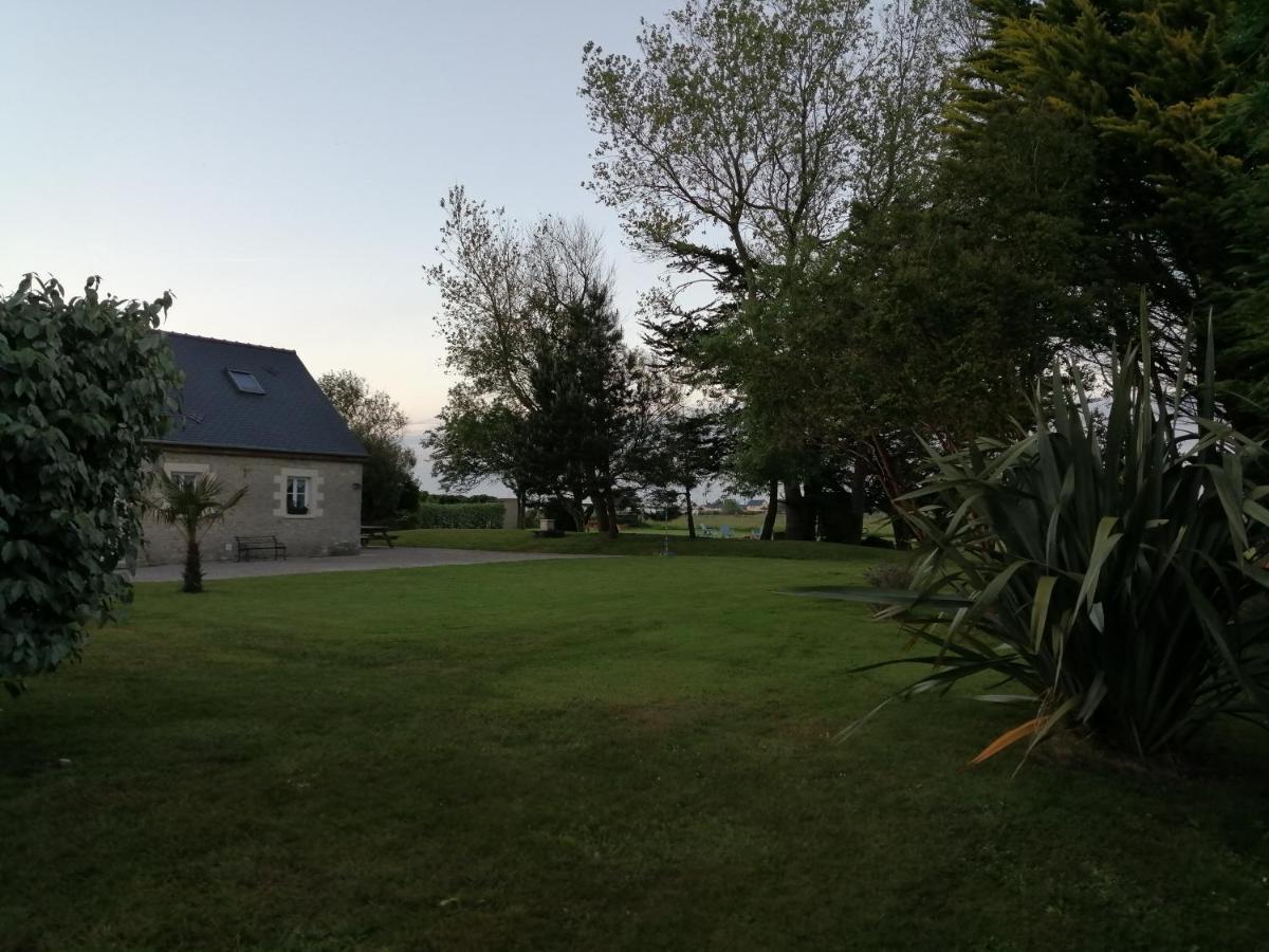 Ivy House Utah Beach Сент-Мари-дю-Мон Экстерьер фото